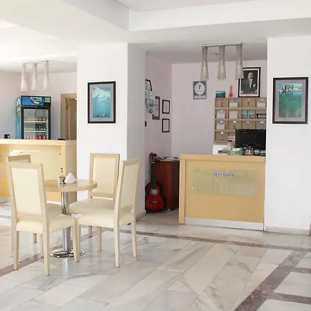 Anadolu Penta Otel *